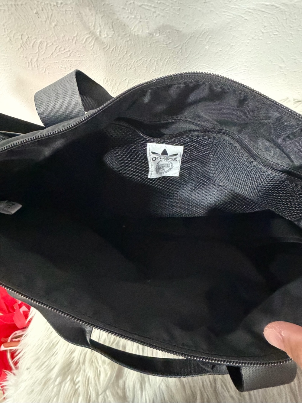 Adidas Originals Black and Gray Crossbody Shoulder Bag - Picture 8 of 11